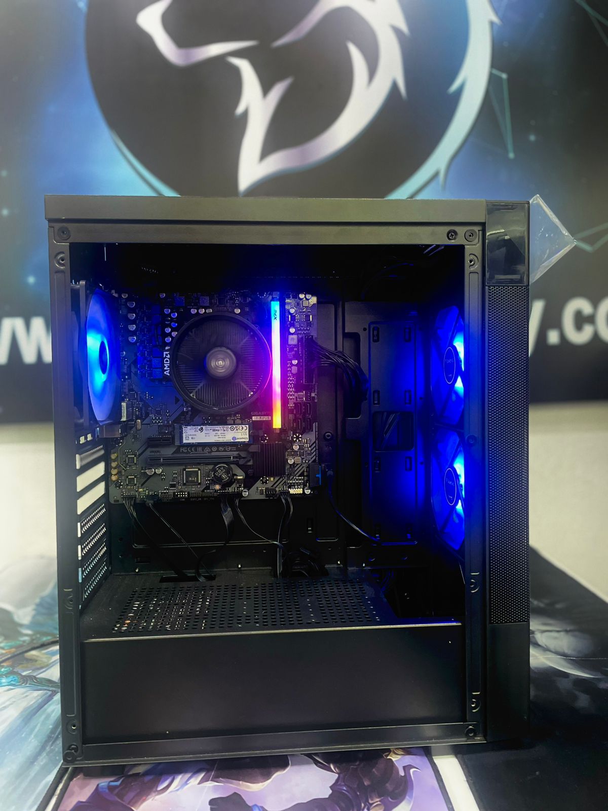 WhatsApp Image 2026-02-24 at 6.10.55 PM PC RYZEN 5 7600 BOARD A620M GIGABYTE RAM 16GB DDR5 M2 1TB FUENTE 650W 80 PLUS BRONZE CAJA GAMDIAS - Imagen 1